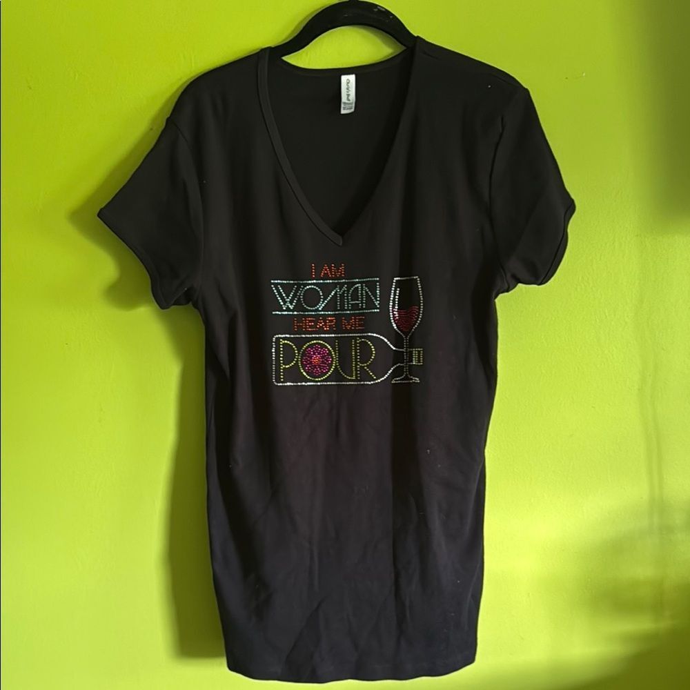 NWOT Chris's Stuff Black Beaded Hear Me Pour Wine Tee Shirt Size XL